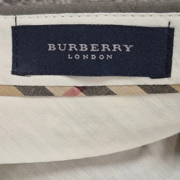 Burberry London Dress Pants Mens 36x32 Gray Pleated Wool Blend Trousers - Picture 3 of 7